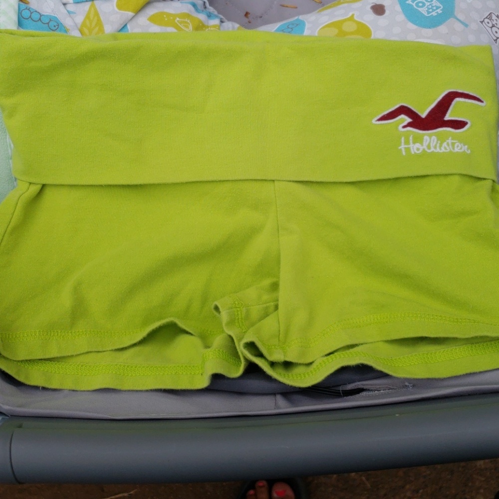 💖 Hollister shorts Size Small